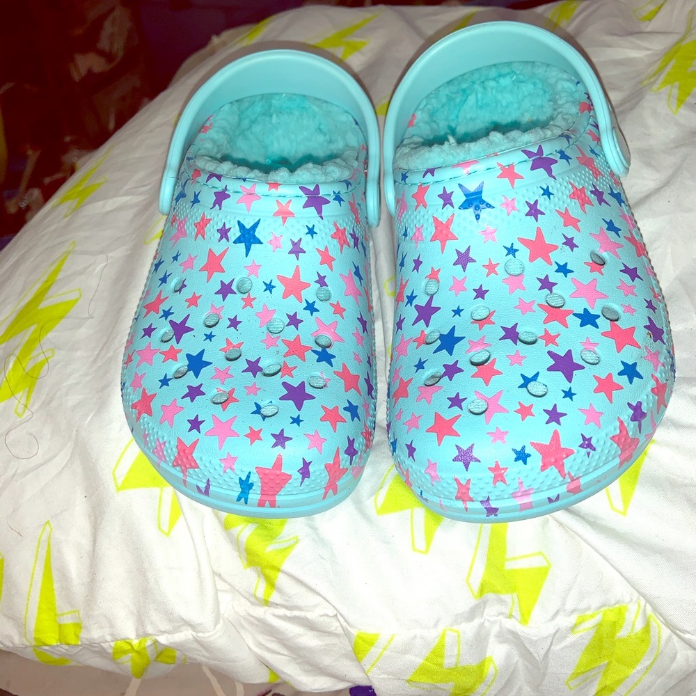Star printed crocs